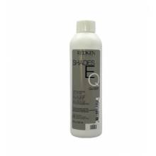 Redken Shades Eq Processing Solution Pequeña 8 Onz  Ref. P0902701